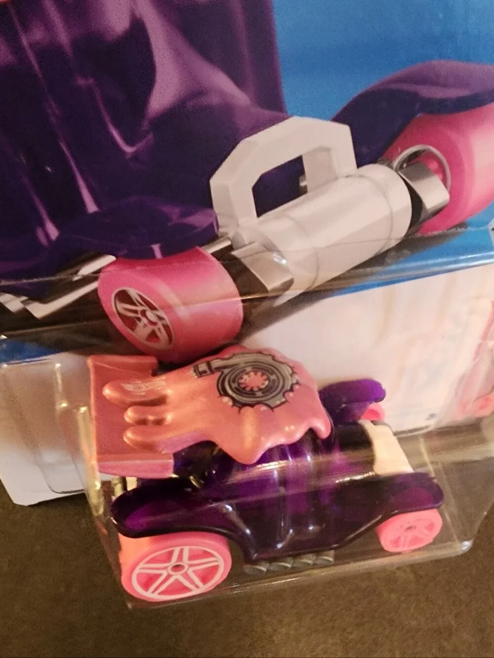 NEW Hot Wheel 